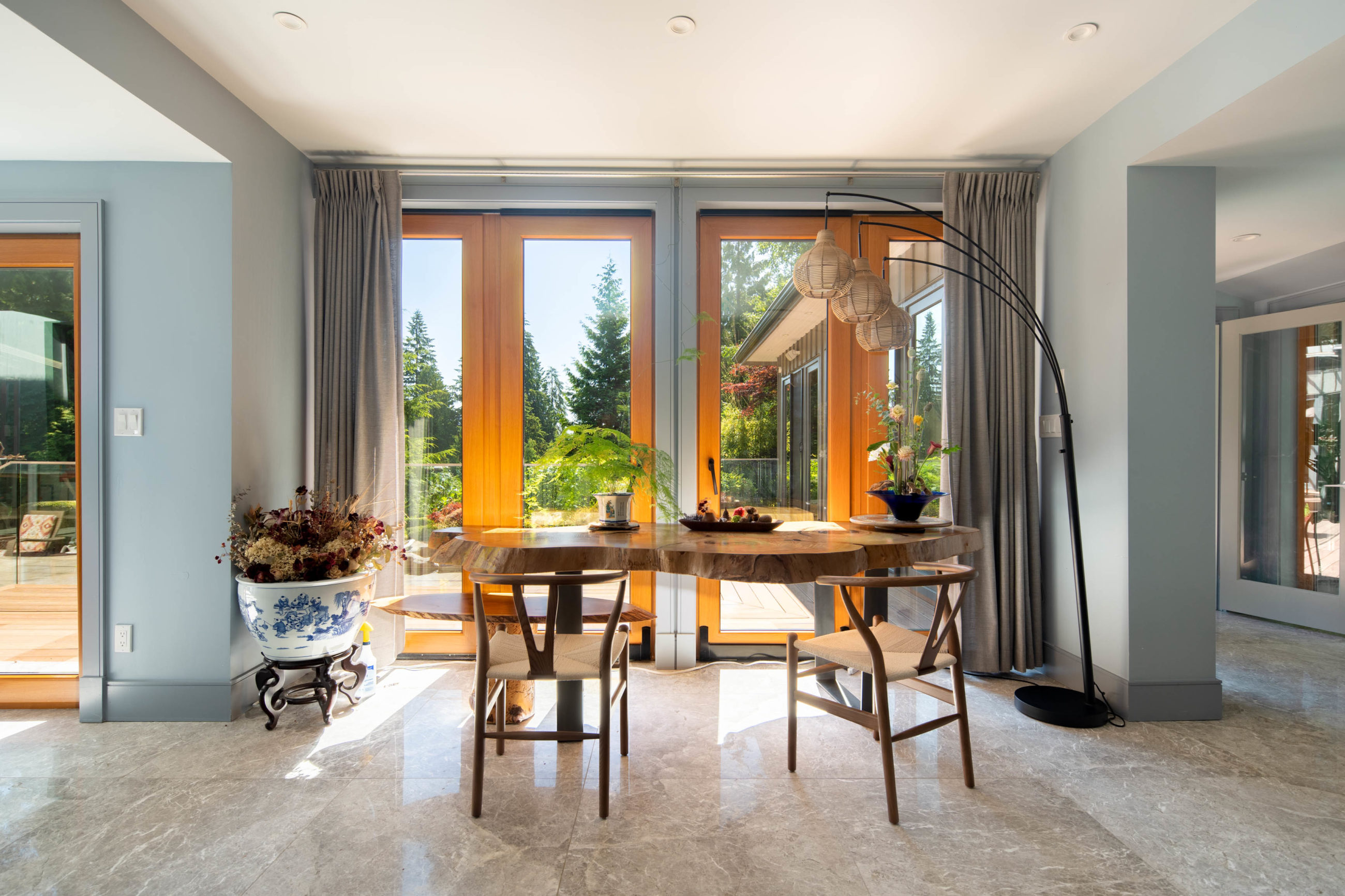 RUSSELL HOLLINGSWORTH - 340 Southborough Drive, West Vancouver